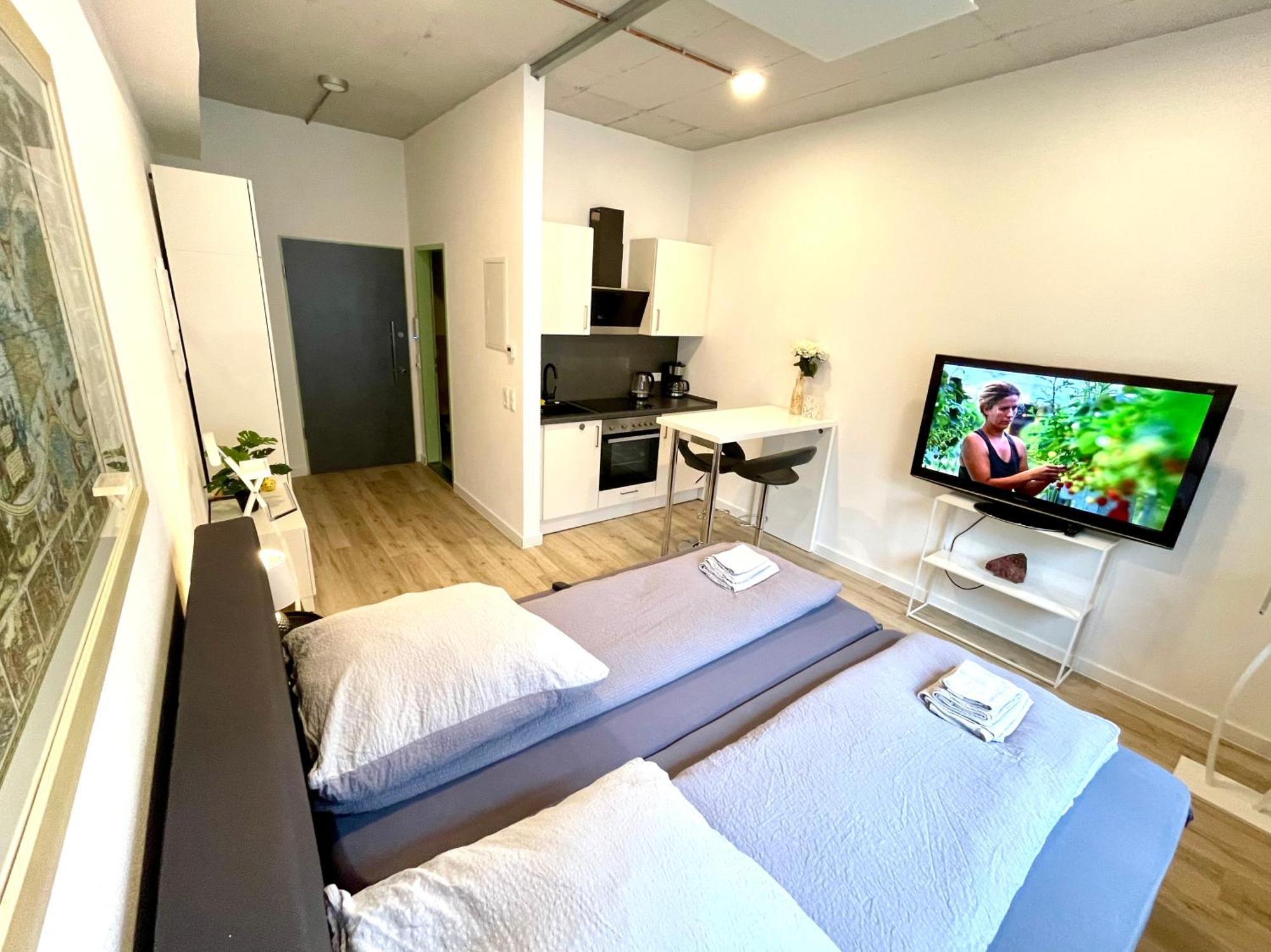 Neu Wunderschoenenes Weisses Apartament Am Schloessle Zentrum Goldstadt Pforzheim Extérieur photo