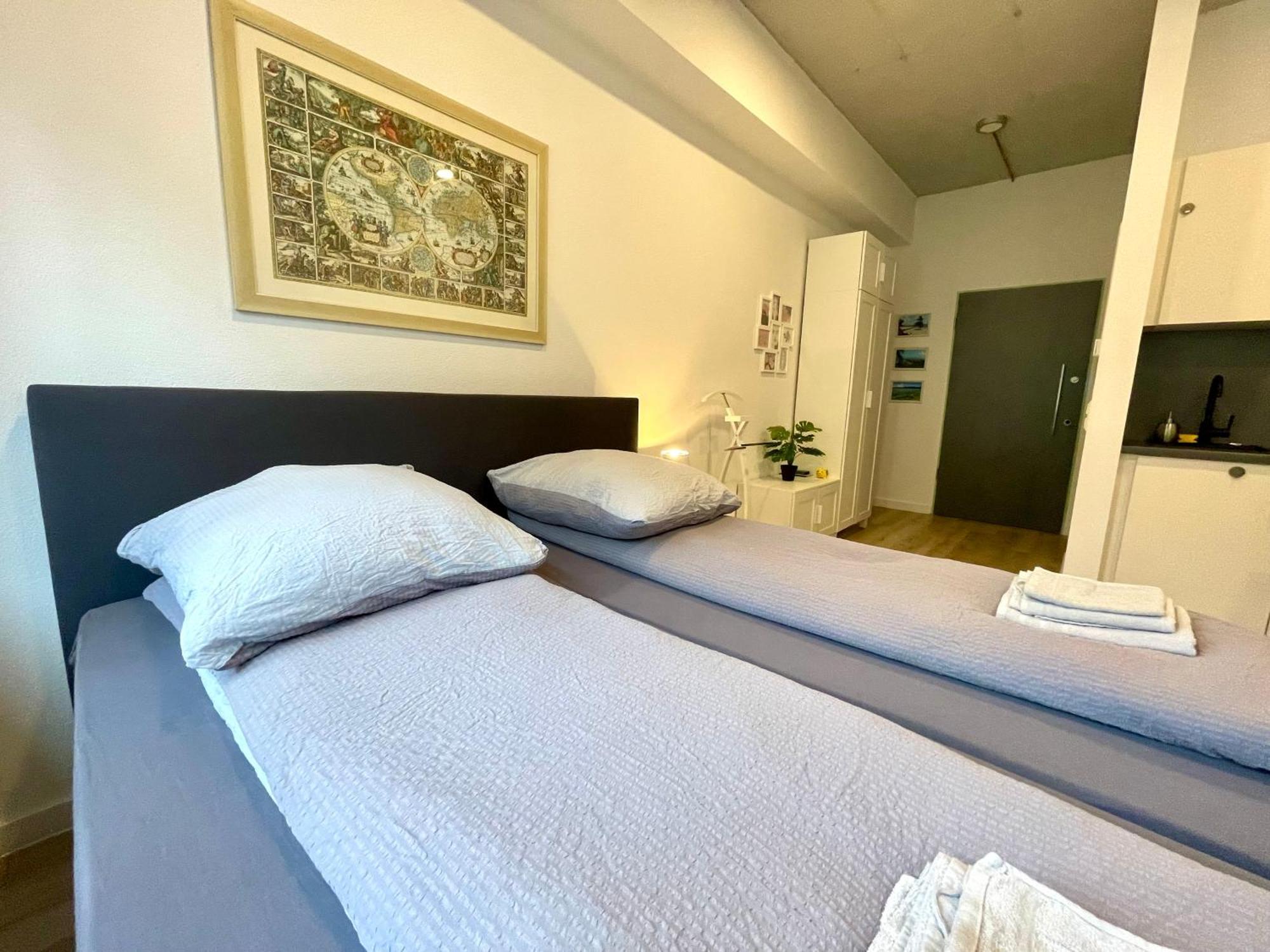 Neu Wunderschoenenes Weisses Apartament Am Schloessle Zentrum Goldstadt Pforzheim Extérieur photo