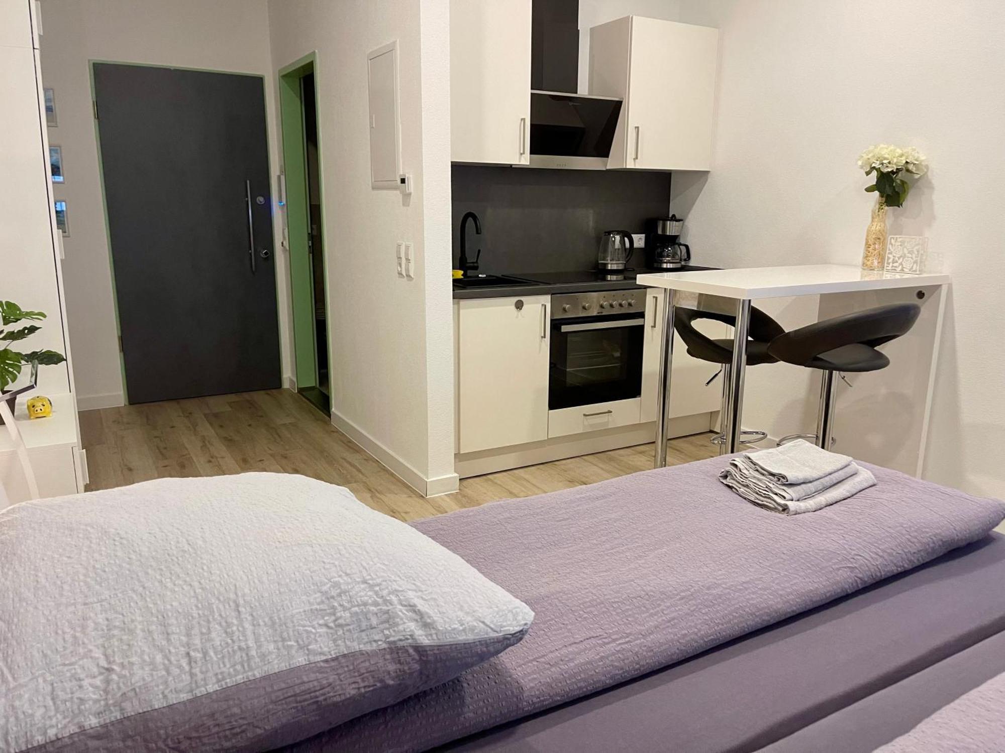 Neu Wunderschoenenes Weisses Apartament Am Schloessle Zentrum Goldstadt Pforzheim Extérieur photo