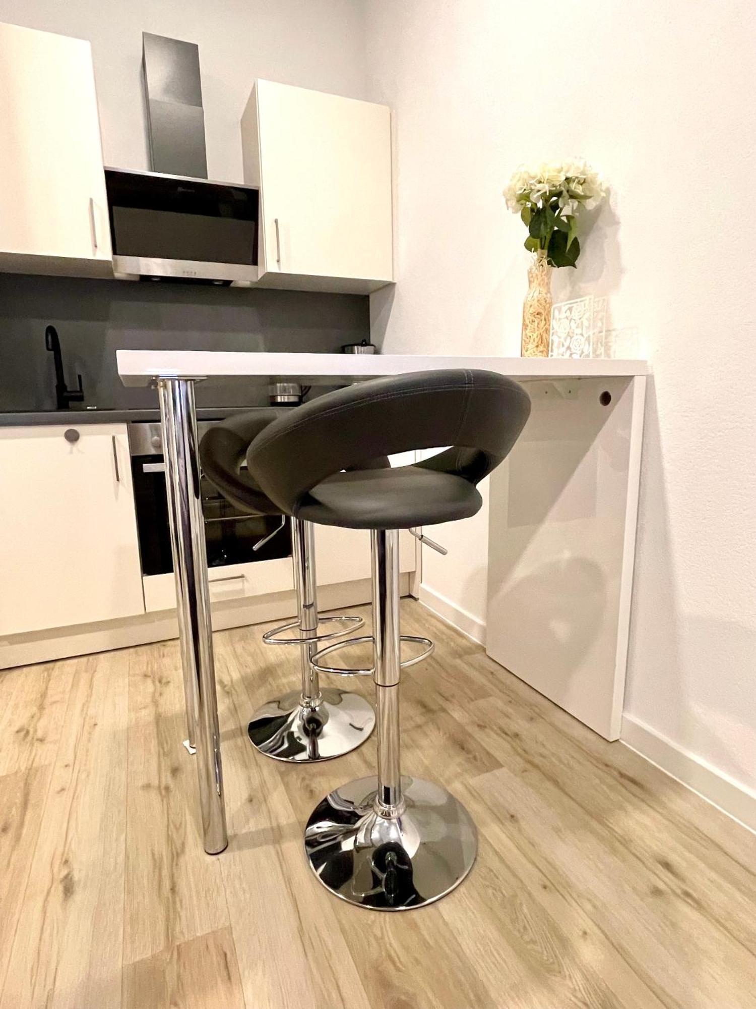 Neu Wunderschoenenes Weisses Apartament Am Schloessle Zentrum Goldstadt Pforzheim Extérieur photo